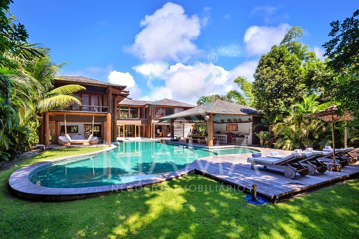 casa de luxo na praia em trancoso